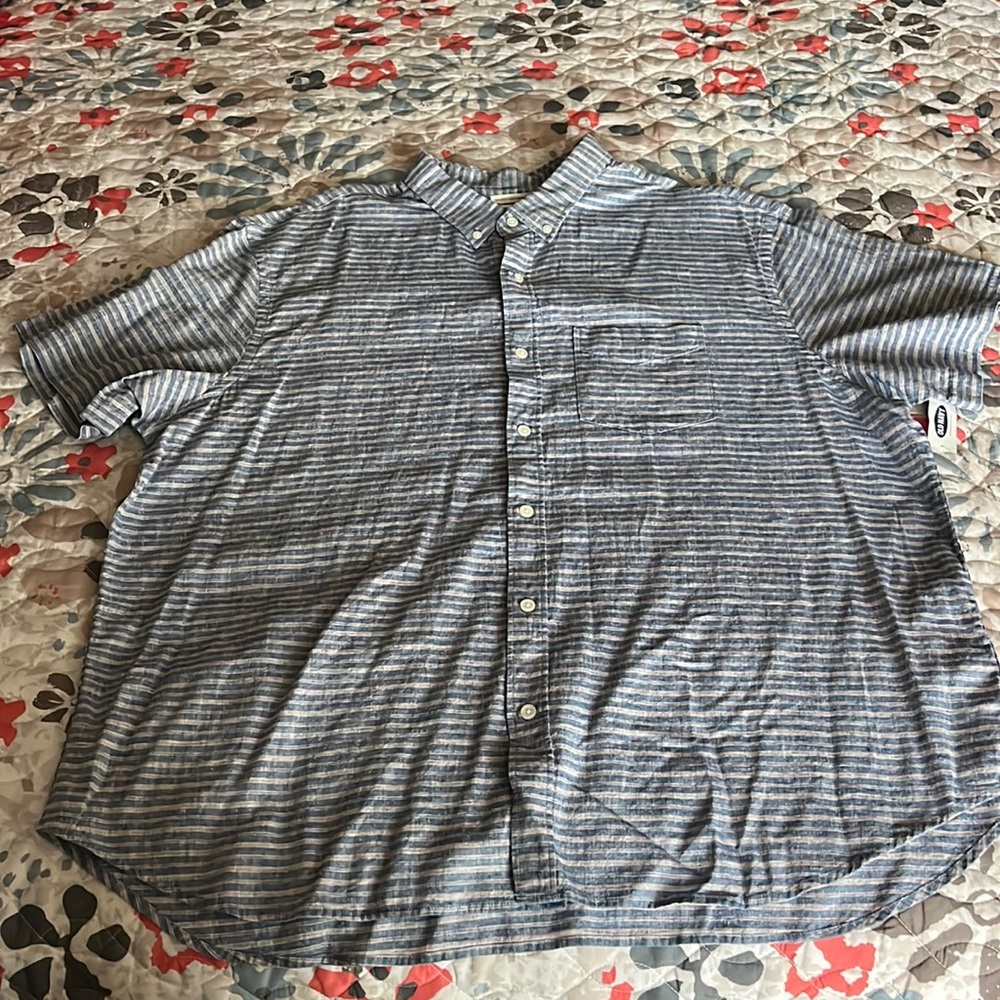 Man’s short sleeve shirt brand new with tags size 2xxl price 26.94